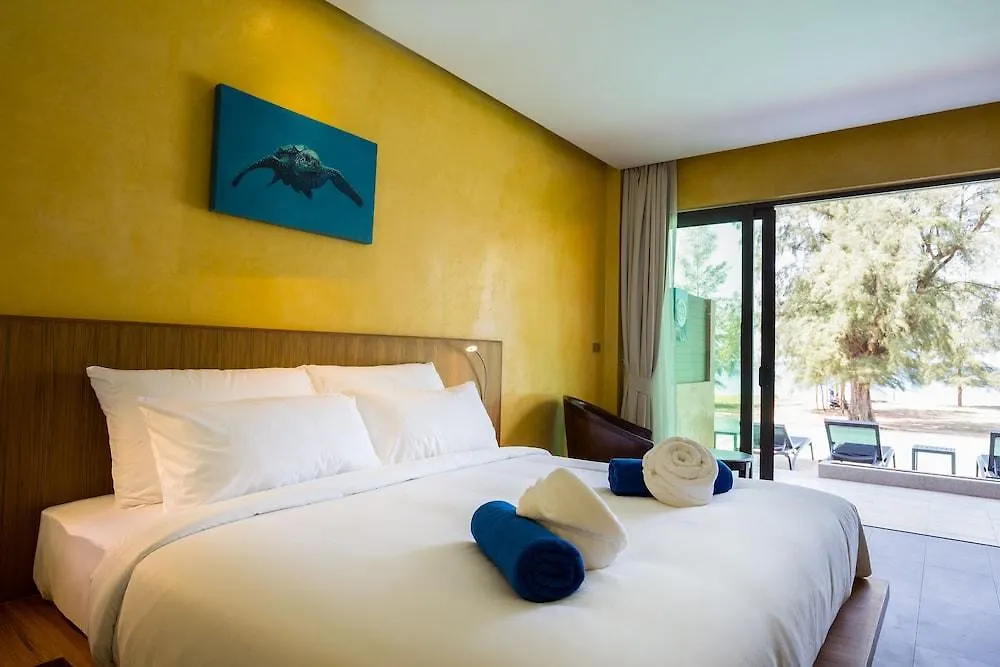 Coriacea Beachfront Boutique Phuket Resort - Sha Plus Mai Khao 4*,  Tajlandia