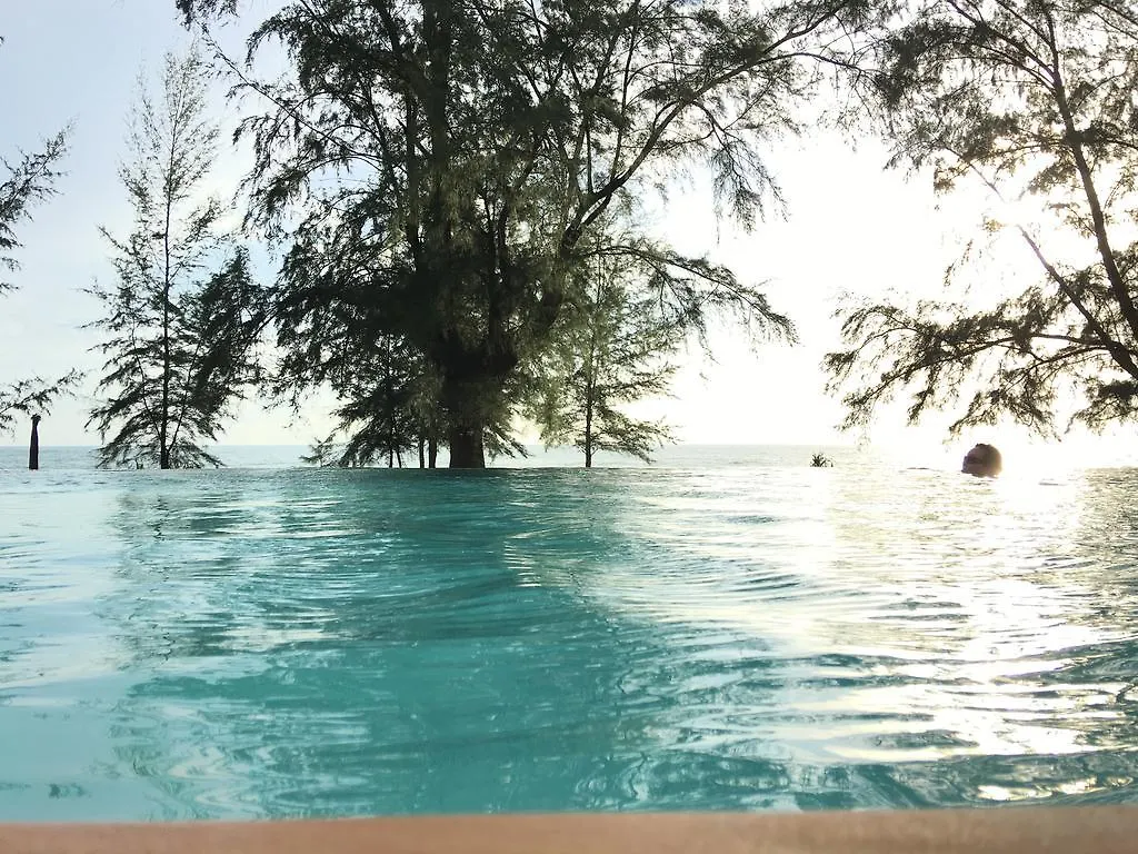 Coriacea Beachfront Boutique Phuket Resort - Sha Plus Mai Khao Hotel