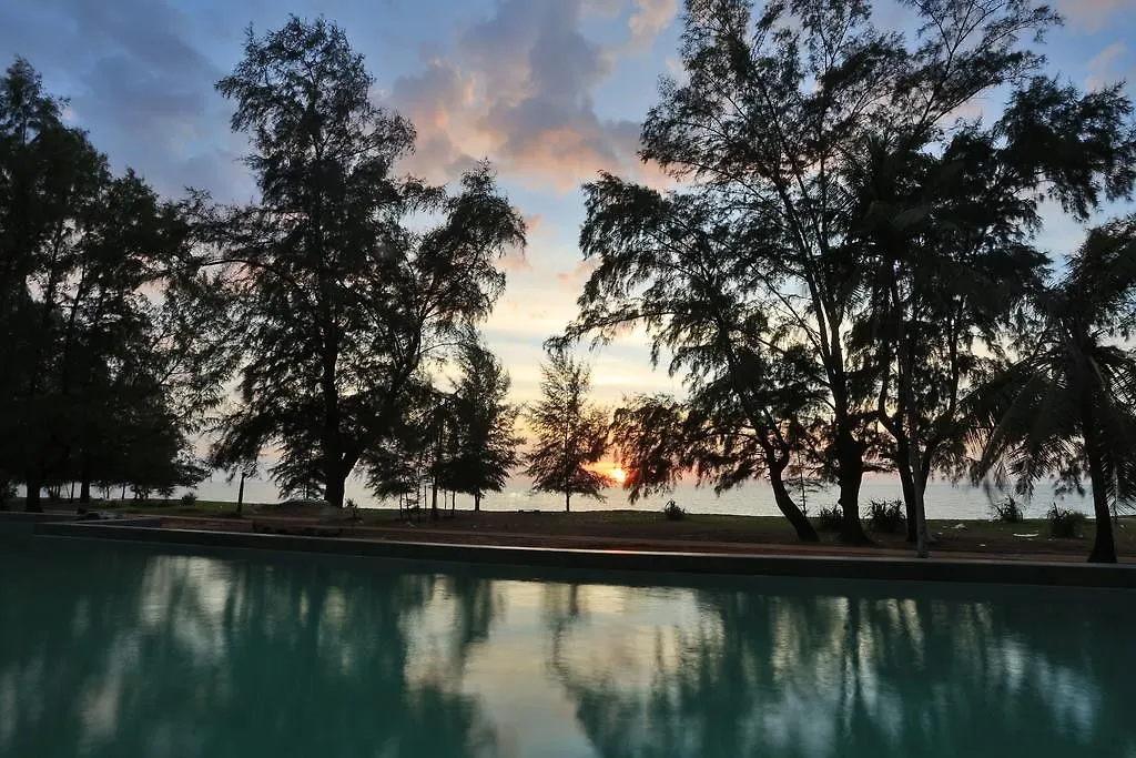 Coriacea Beachfront Boutique Phuket Resort - Sha Plus Mai Khao Hotel
